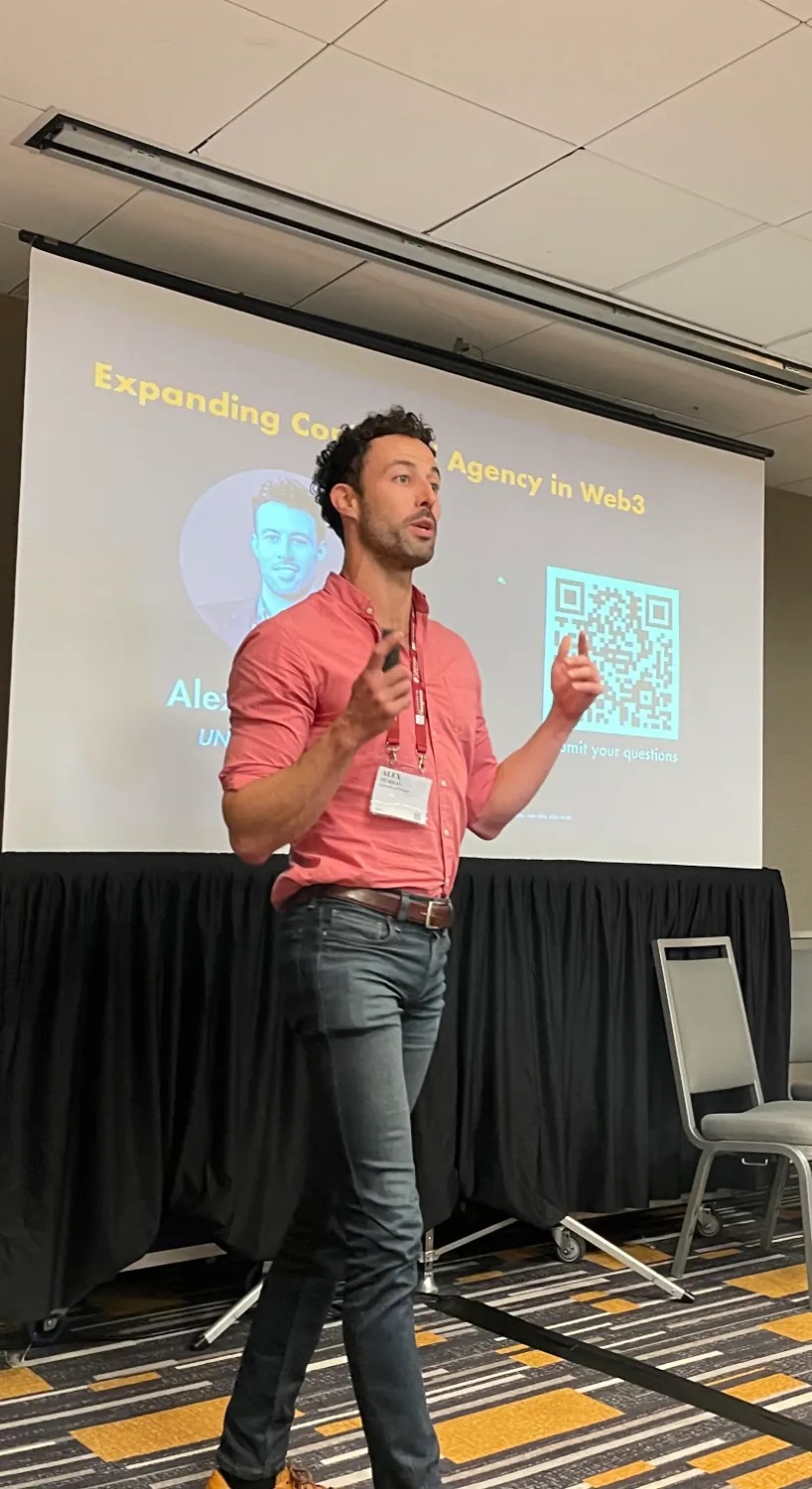 Speaker presenting at the Web3 Decentralization symposium